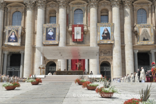 15-Santa Misa y proclamaci&oacute;n de 4 nuevas santas