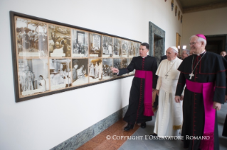 8-Celebraci&oacute;n Eucar&iacute;stica en el Pontificio Colegio Americano del Norte