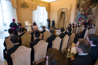 2-Incontro con la Comunit&agrave; della Pontificia Accademia Ecclesiastica 