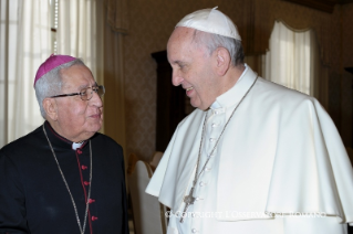 0-Incontro con i Membri del Sinodo della Chiesa Caldea
