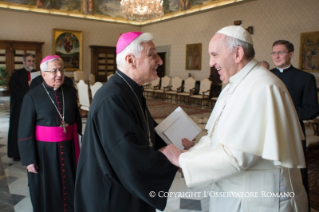 8-Incontro con i Membri del Sinodo della Chiesa Caldea