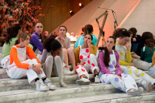 4-Udienza ai partecipanti al Congresso Mondiale promosso dalla Congregazione per l'Educazione Cattolica (degli Istituti di Studi) 