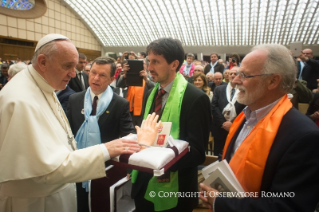 8-Incontro con i partecipanti al corso di formazione del Movimento dei Cursillos di Cristianit&#xe0; 
