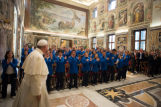 1-A una delegaci&oacute;n de atletas de "Special Olympics Italia"