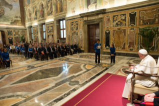 3-A una delegaci&oacute;n de atletas de "Special Olympics Italia"