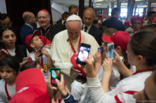 4-Incontro con i partecipanti all'Iniziativa "Il Treno dei Bambini" promossa dal Pontificio Consiglio della Cultura