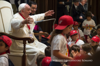 6-Incontro con i partecipanti all'Iniziativa "Il Treno dei Bambini" promossa dal Pontificio Consiglio della Cultura