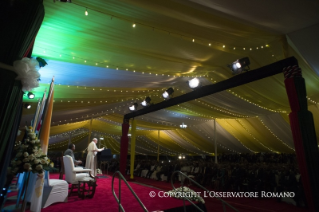 4-Viaggio Apostolico: Incontro con le Autorit&agrave; del Kenya e con il Corpo Diplomatico