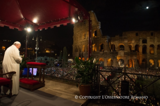 0-Viernes Santo &ndash; V&iacute;a Crucis