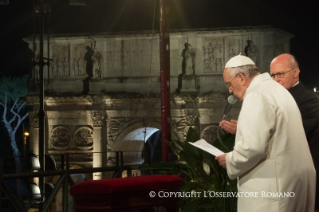 3-Viernes Santo &ndash; V&iacute;a Crucis